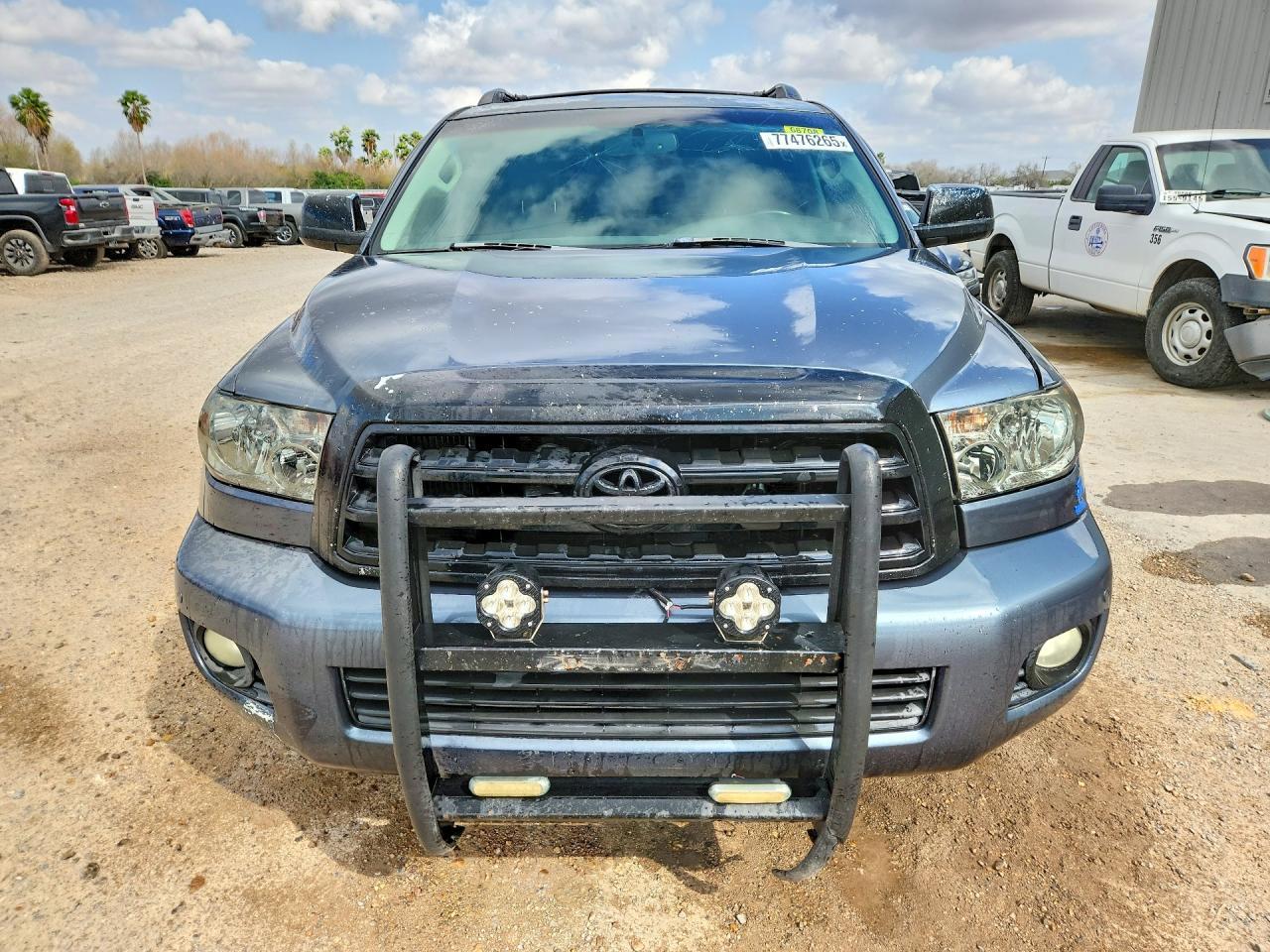 2008 TOYOTA Sequoia