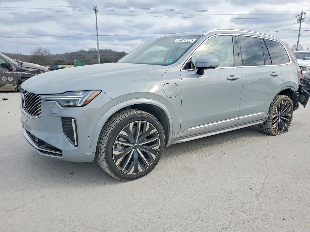 2025 VOLVO XC90