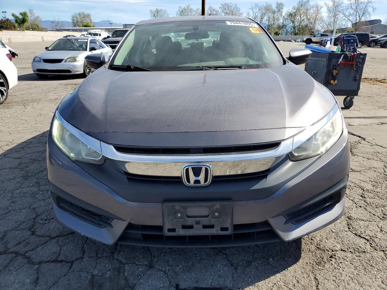 2016 HONDA CIVIC