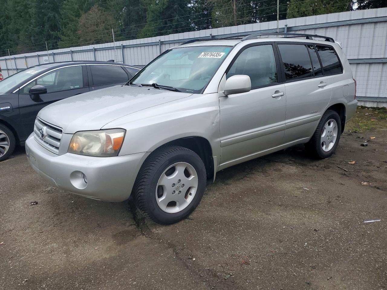 2006 TOYOTA HIGHLANDER