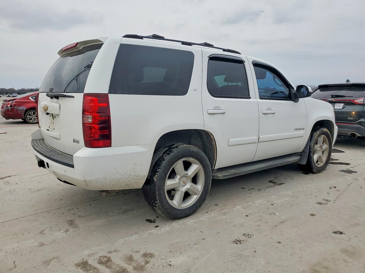 2011 CHEVROLET Tahoe
