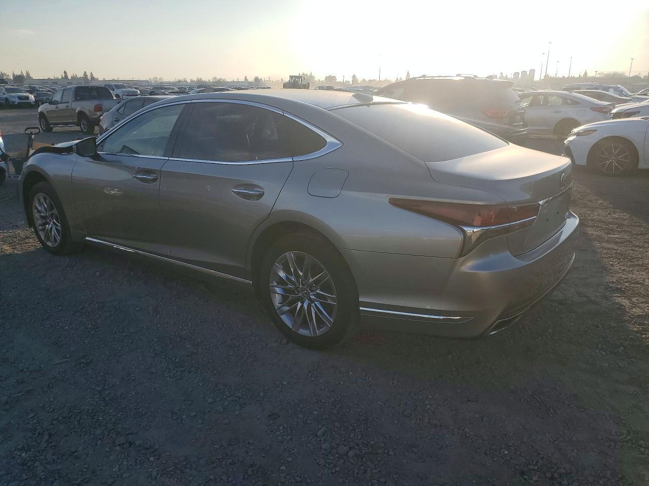 2018 LEXUS LS 500