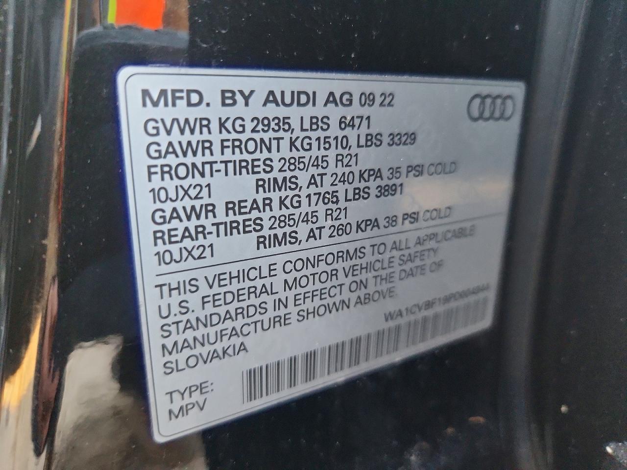 2023 AUDI Q8