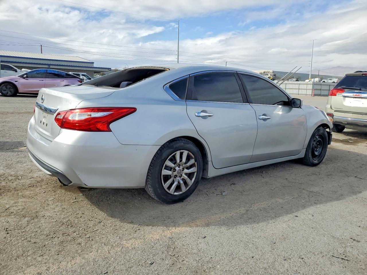 2017 NISSAN ALTIMA