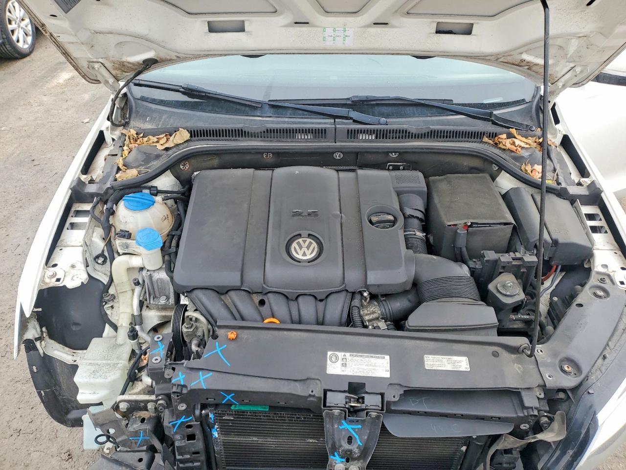 2012 VOLKSWAGEN JETTA