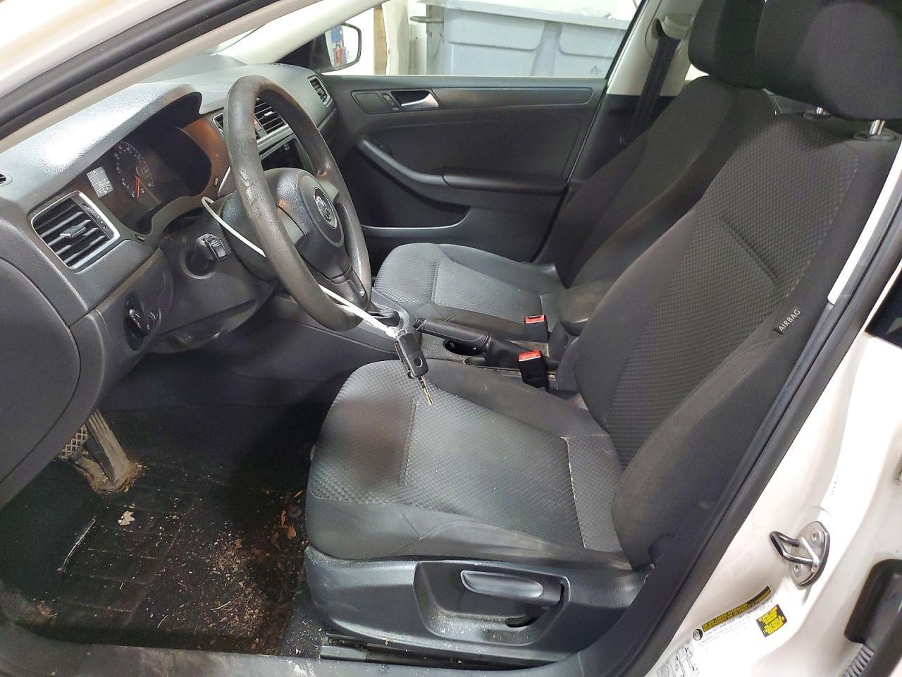 2013 VOLKSWAGEN JETTA