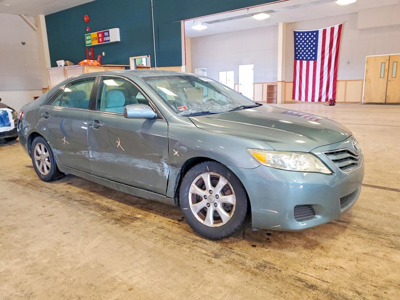 2011 TOYOTA CAMRY