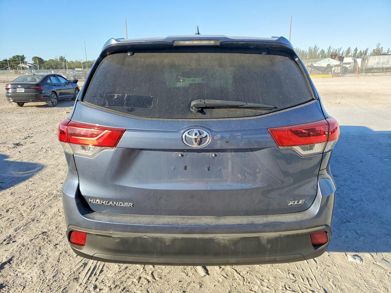 2019 TOYOTA HIGHLANDER