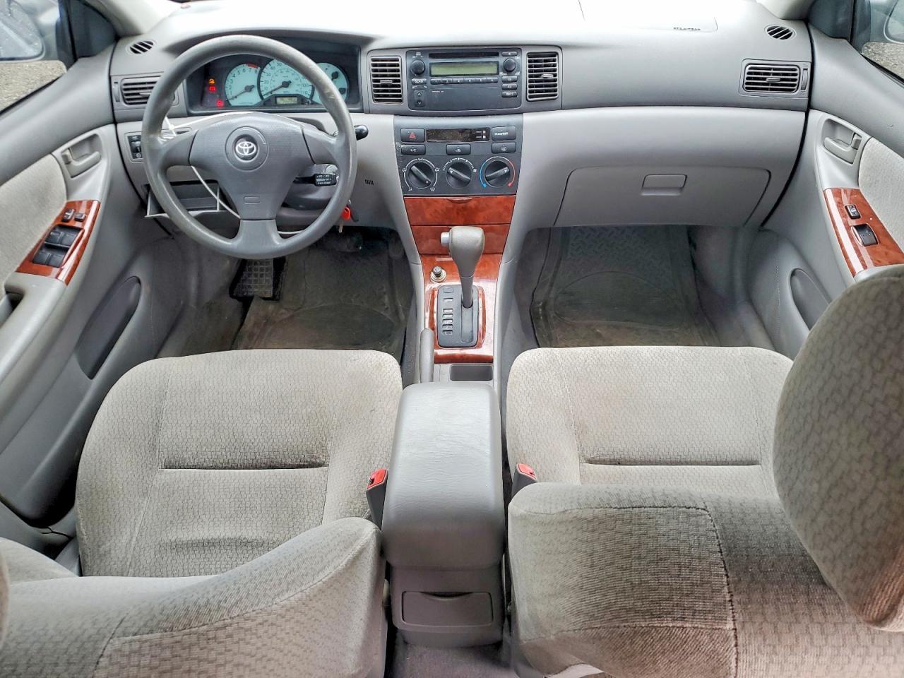 2004 TOYOTA COROLLA