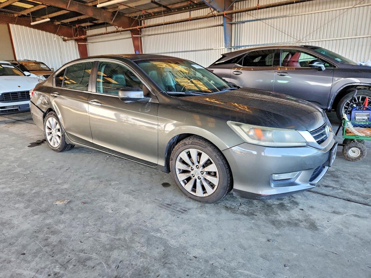 2013 HONDA ACCORD