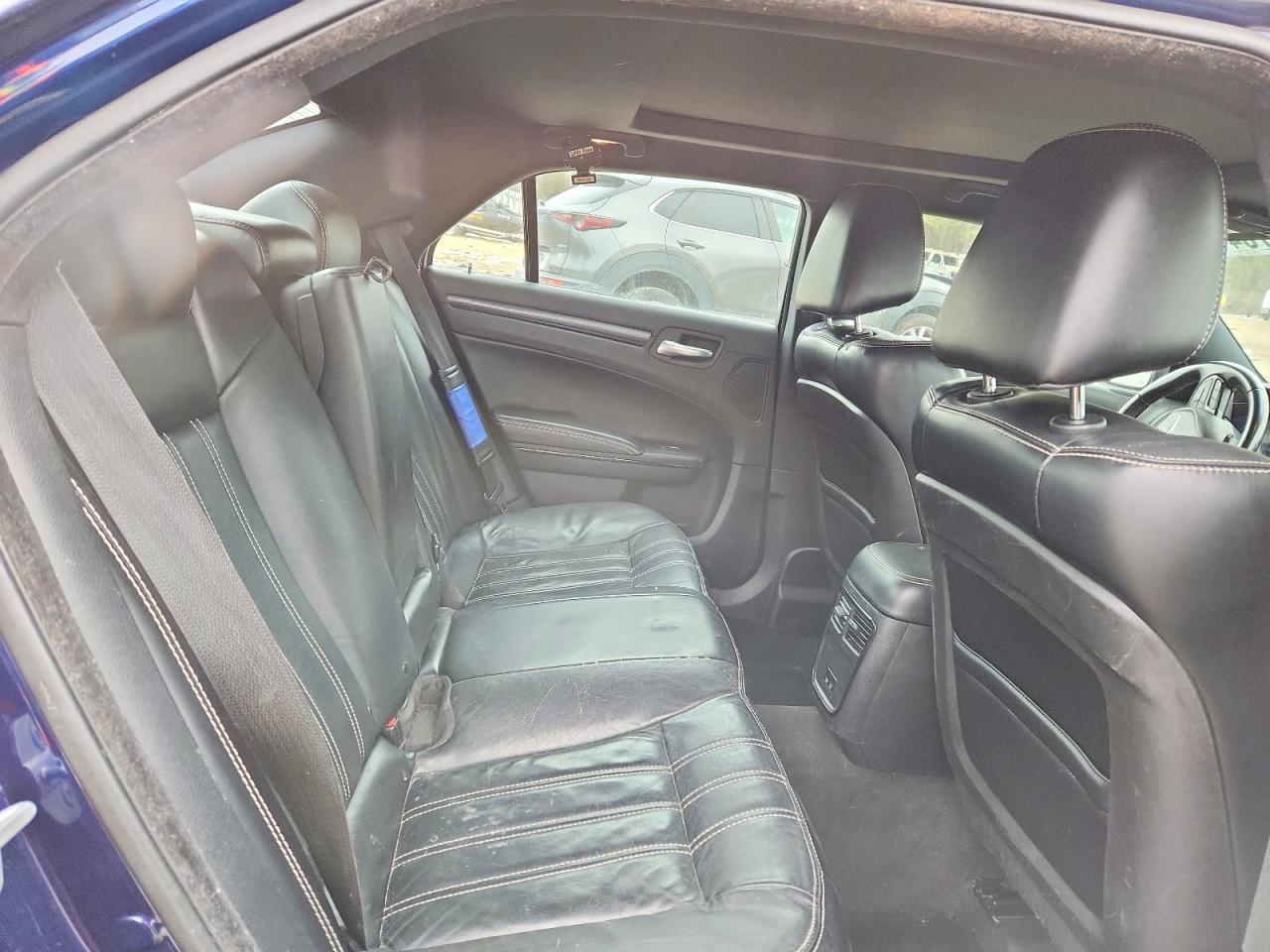 2015 CHRYSLER 300
