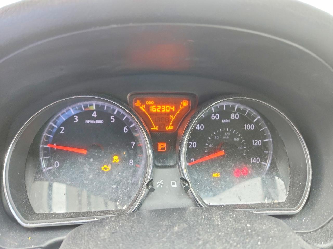 2014 NISSAN VERSA