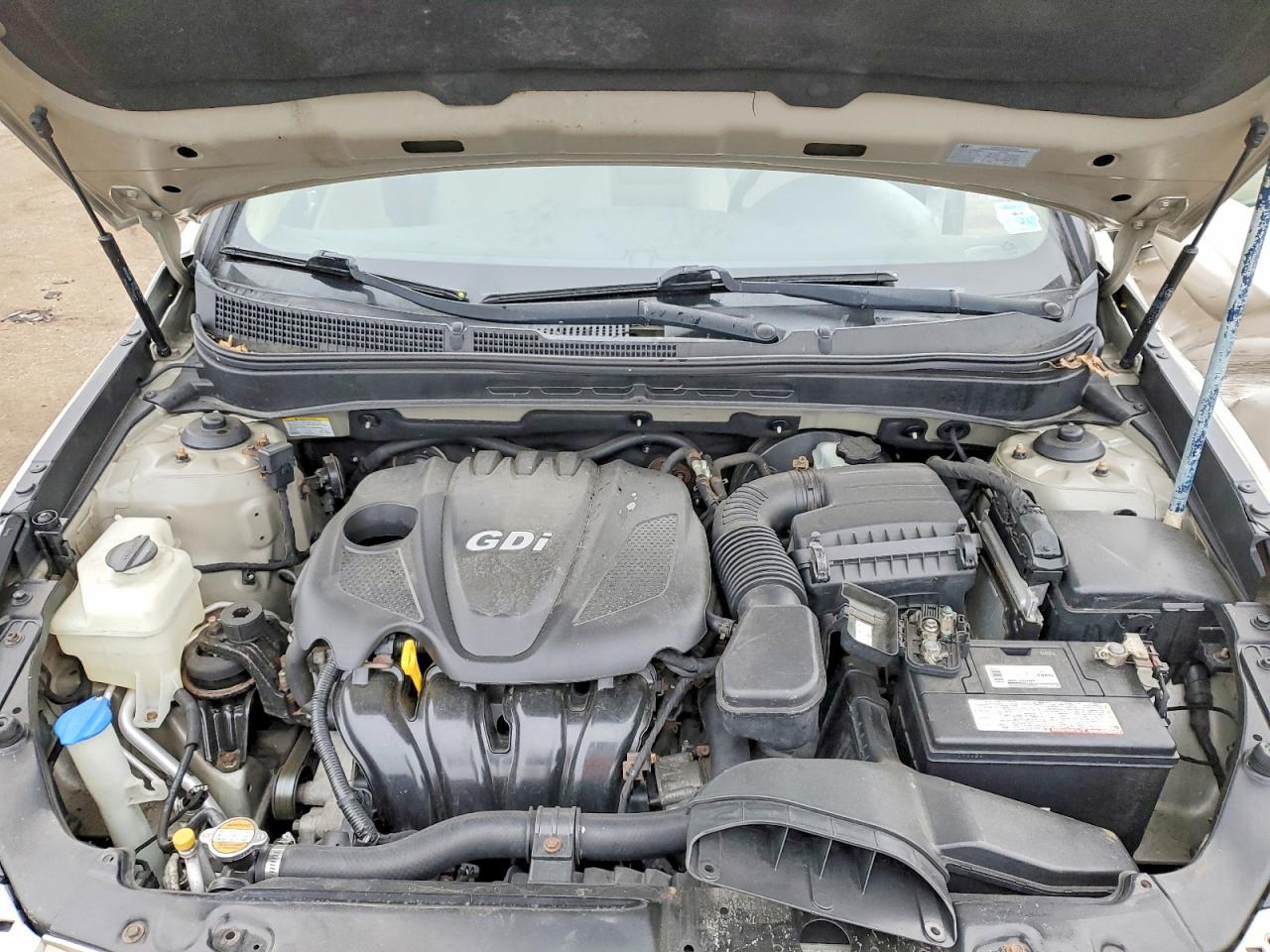 2011 HYUNDAI SONATA
