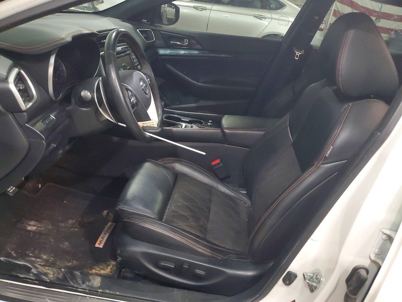 2019 NISSAN Maxima