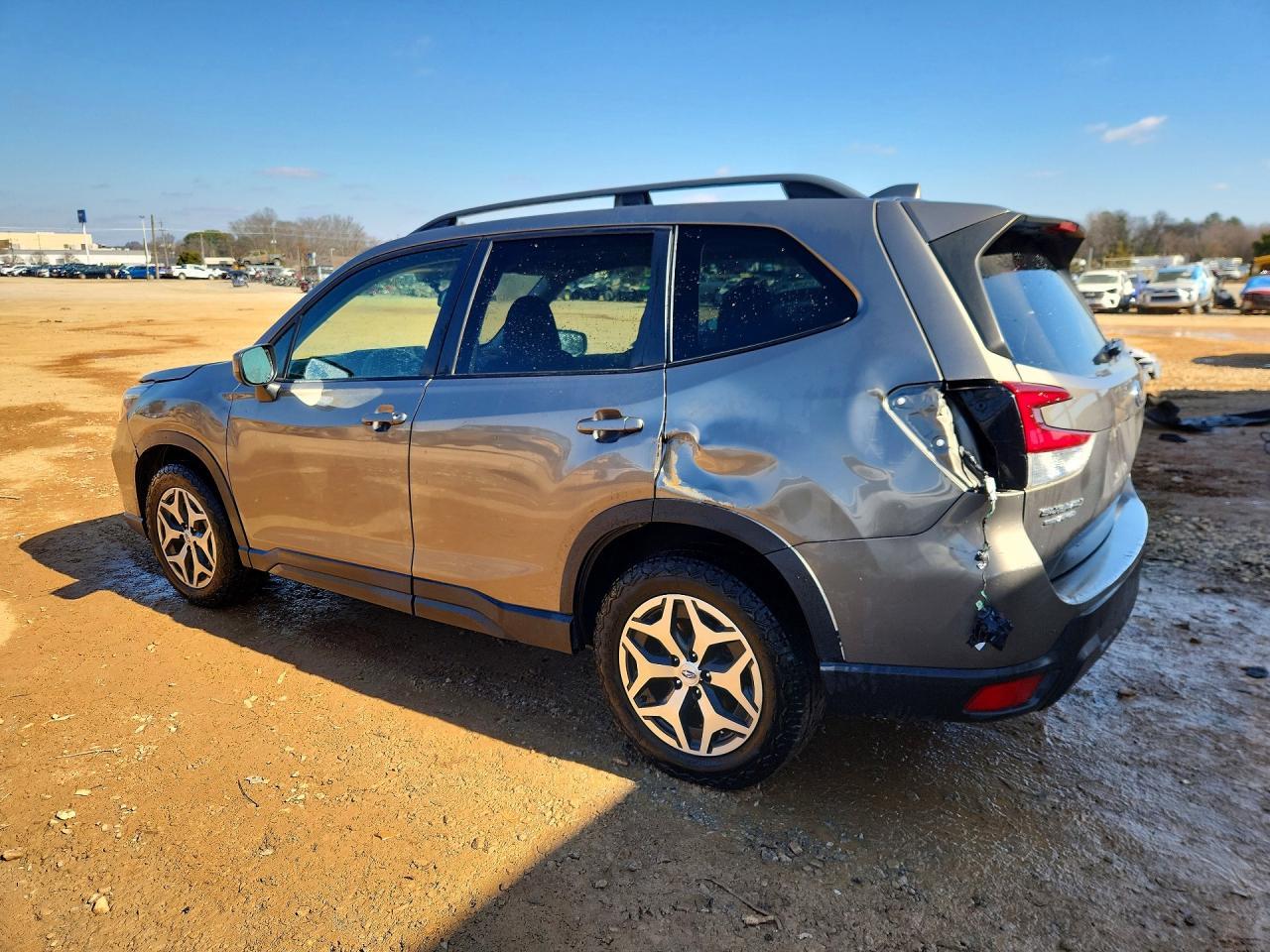 2020 SUBARU FORESTER