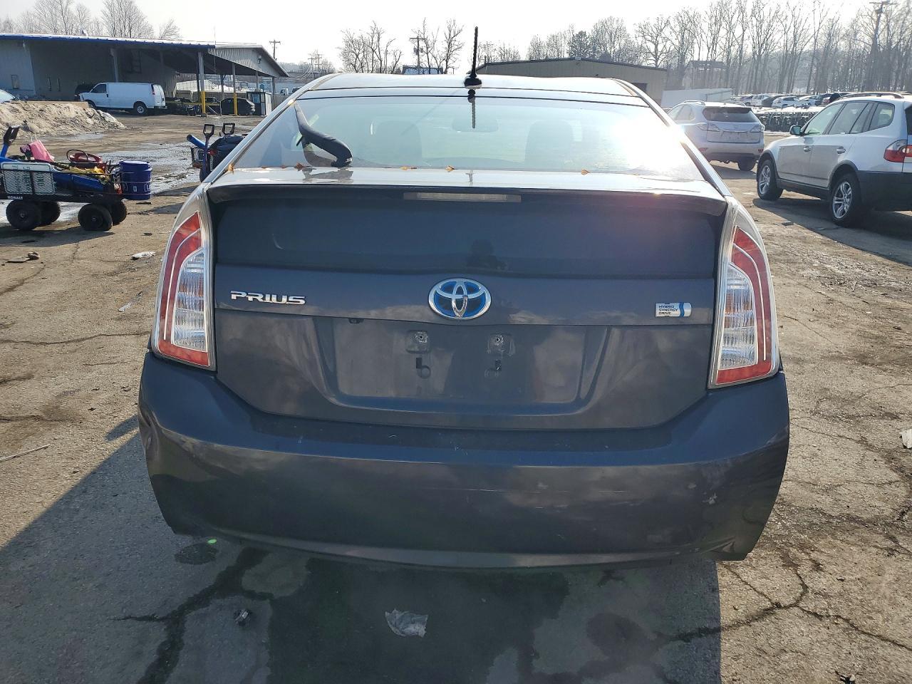 2012 TOYOTA PRIUS