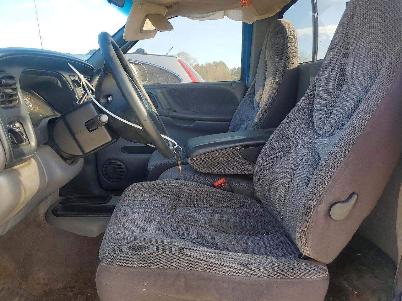2000 DODGE Dakota