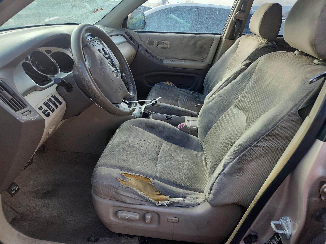 2005 TOYOTA HIGHLANDER
