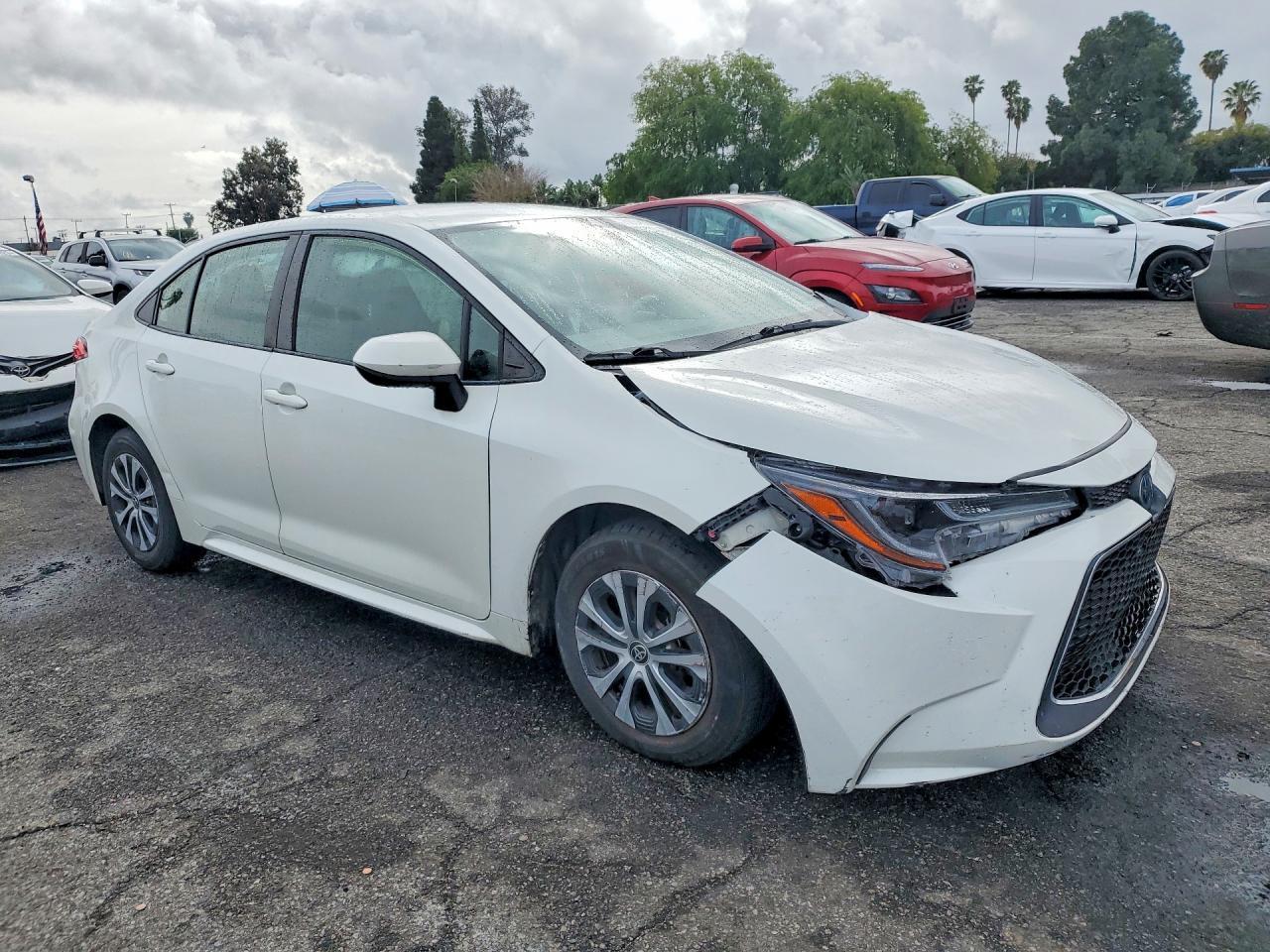 2021 TOYOTA COROLLA