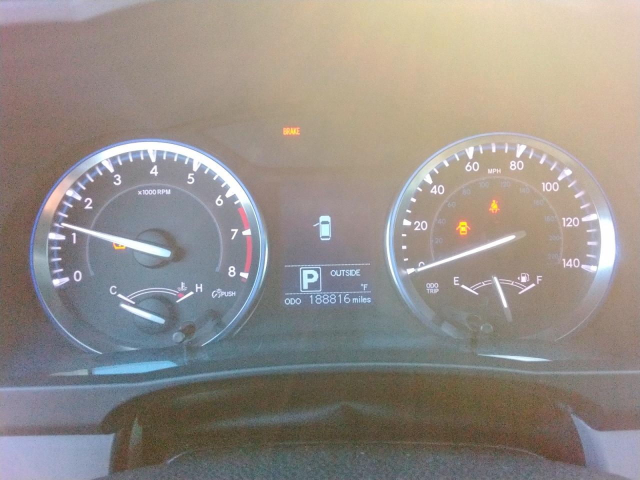 2014 TOYOTA HIGHLANDER