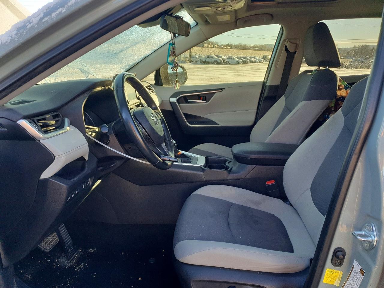 2019 TOYOTA RAV4