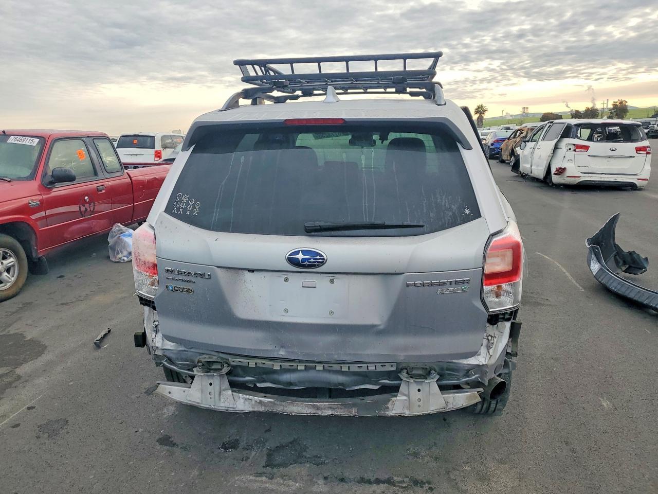 2017 SUBARU FORESTER
