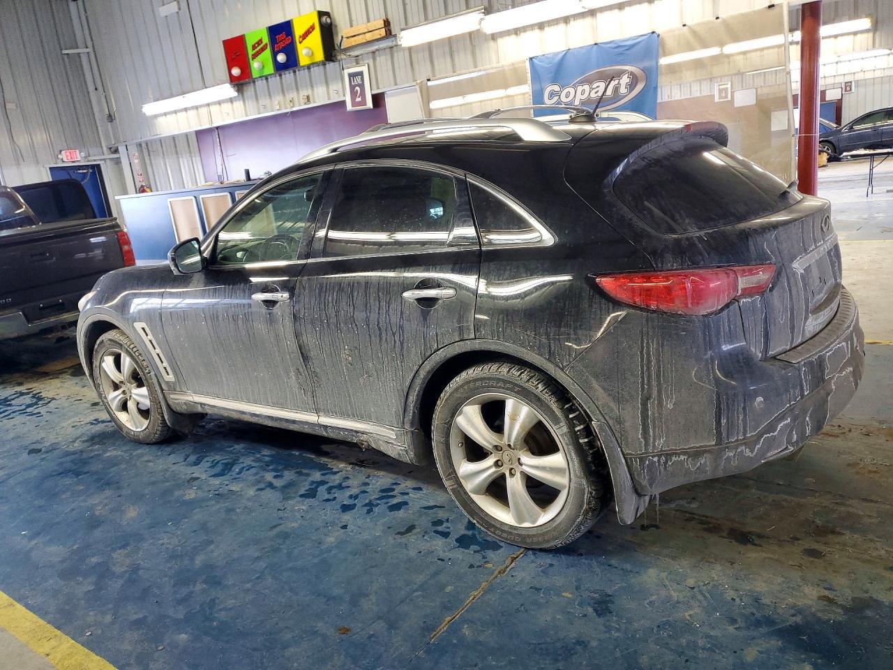 2010 INFINITI FX35