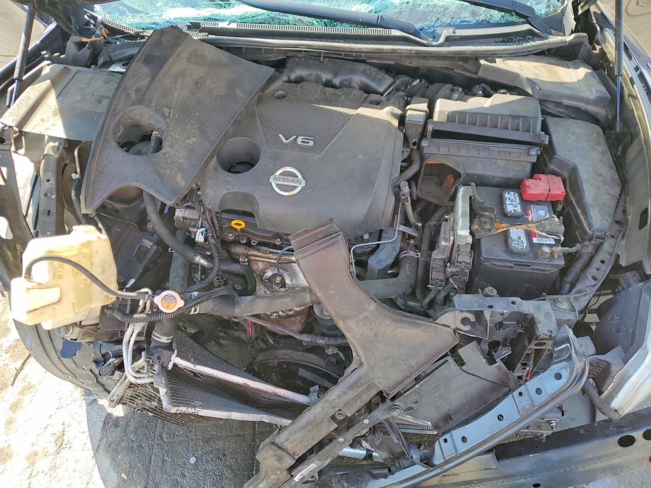 2010 NISSAN Maxima