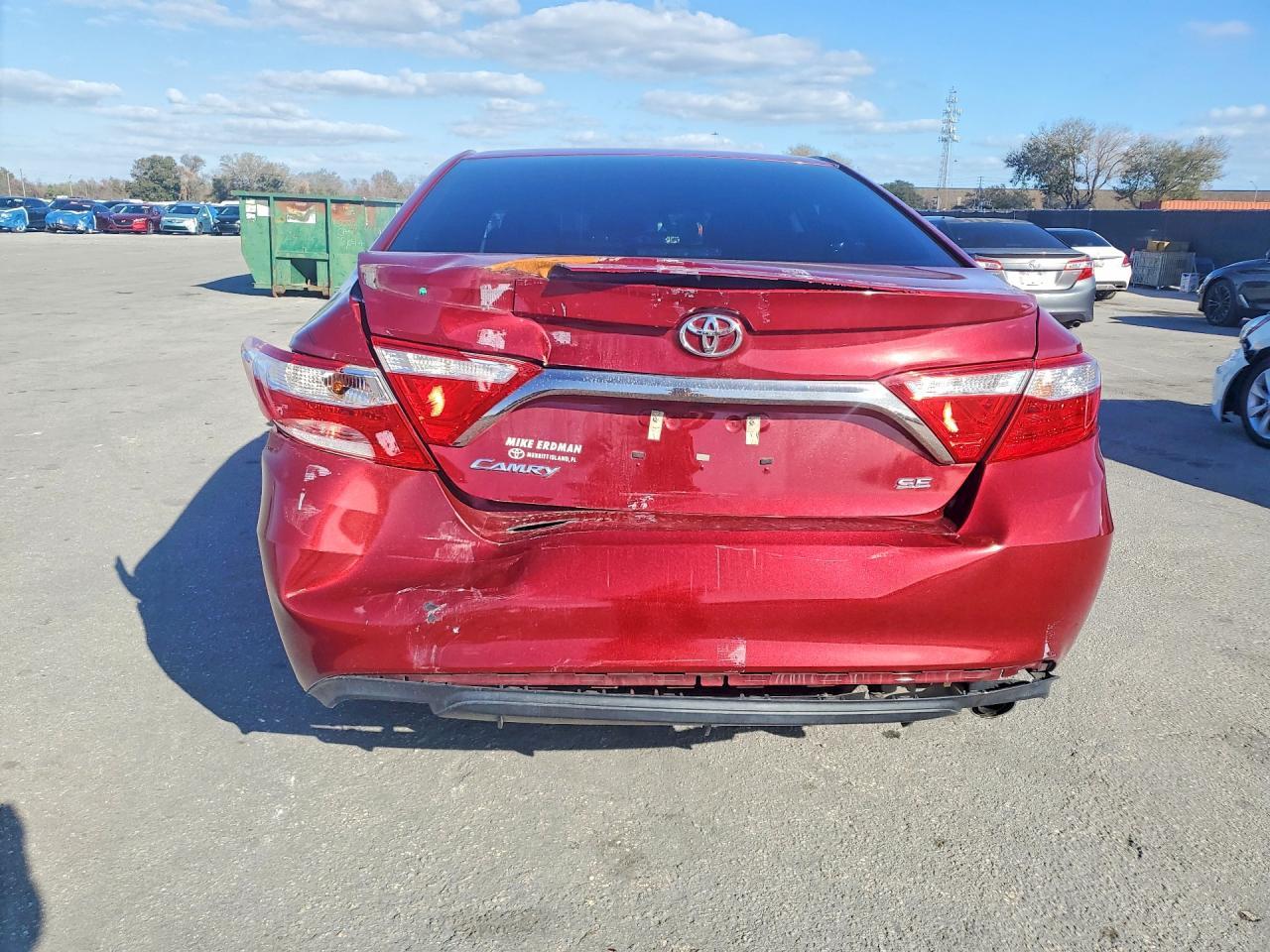 2016 TOYOTA CAMRY