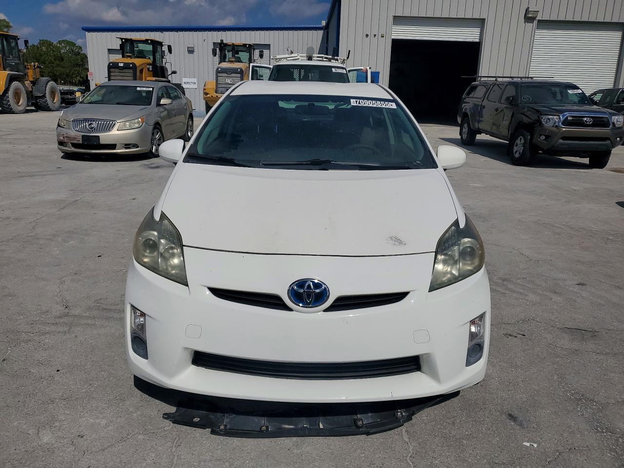 2011 TOYOTA PRIUS