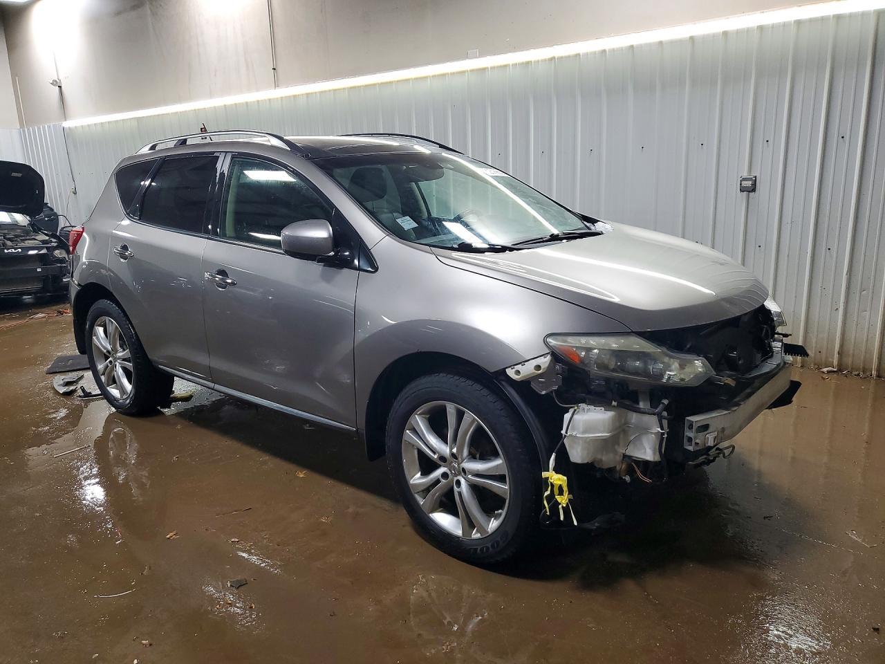 2011 NISSAN MURANO