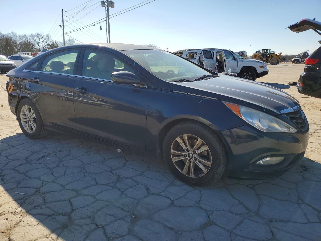 2013 HYUNDAI SONATA