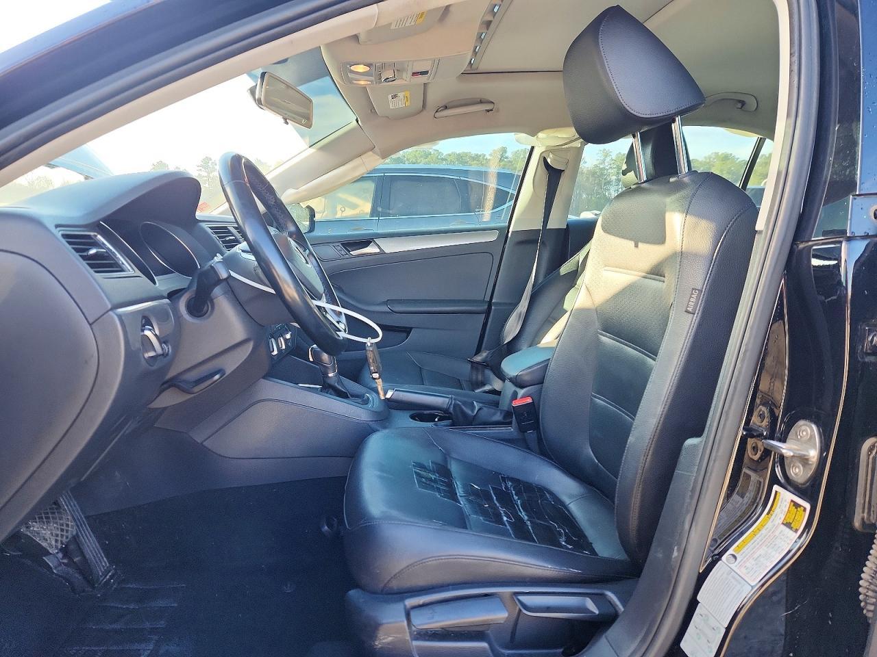 2017 VOLKSWAGEN JETTA