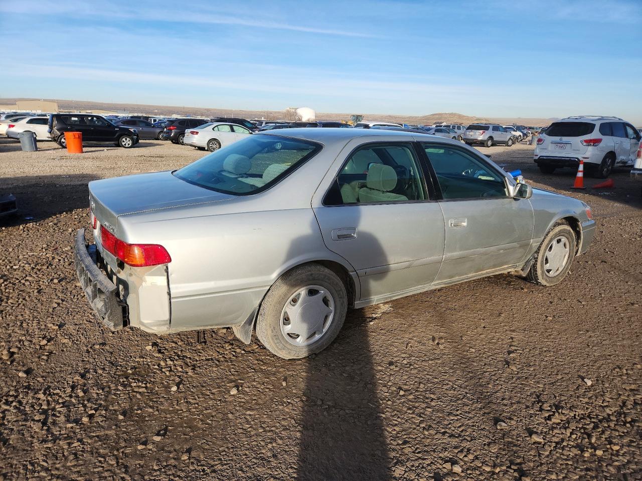 2000 TOYOTA CAMRY