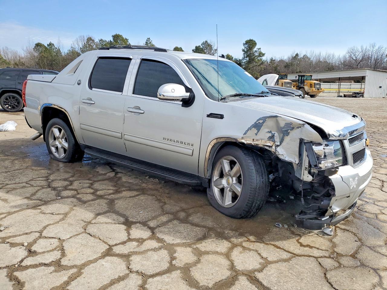 2013 CHEVROLET Avalanche