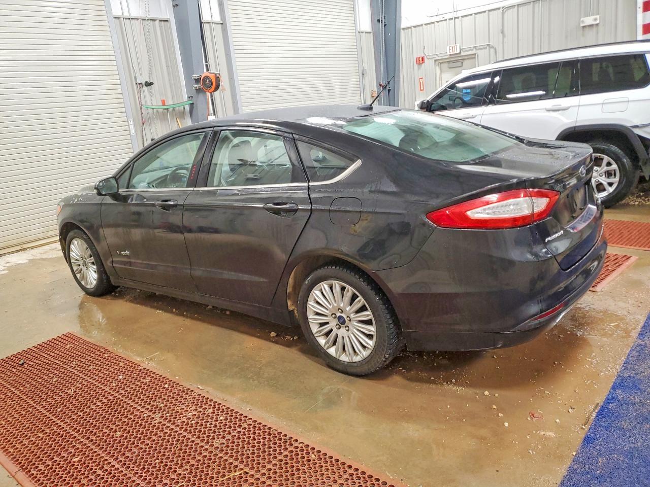 2014 FORD FUSION