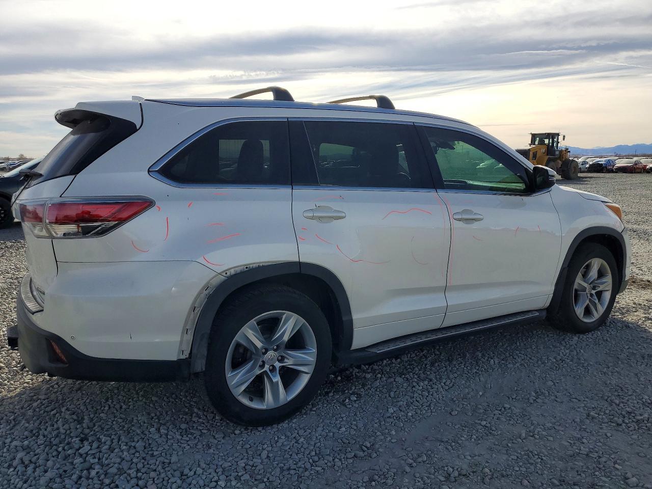 2015 TOYOTA HIGHLANDER