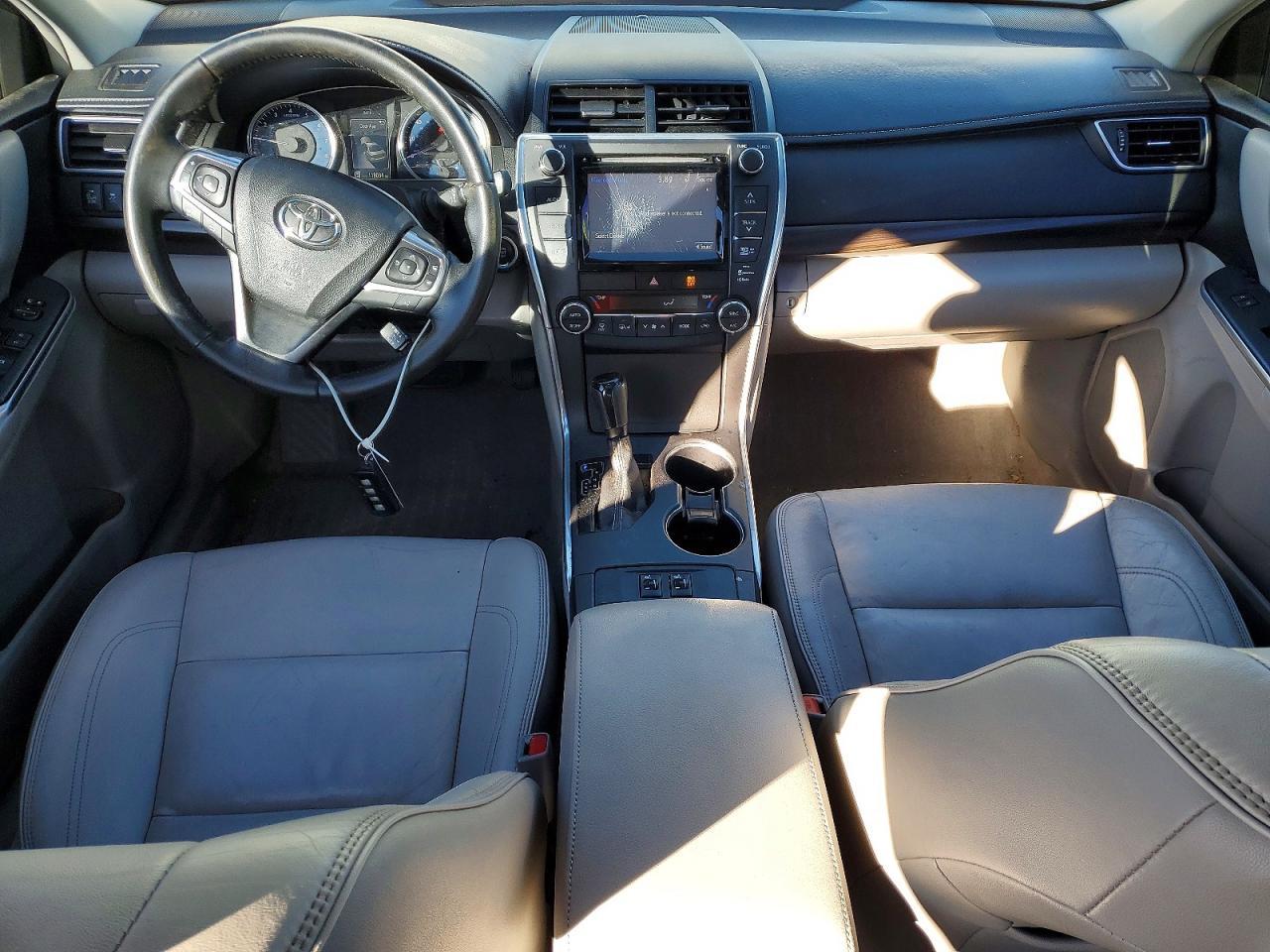 2015 TOYOTA CAMRY