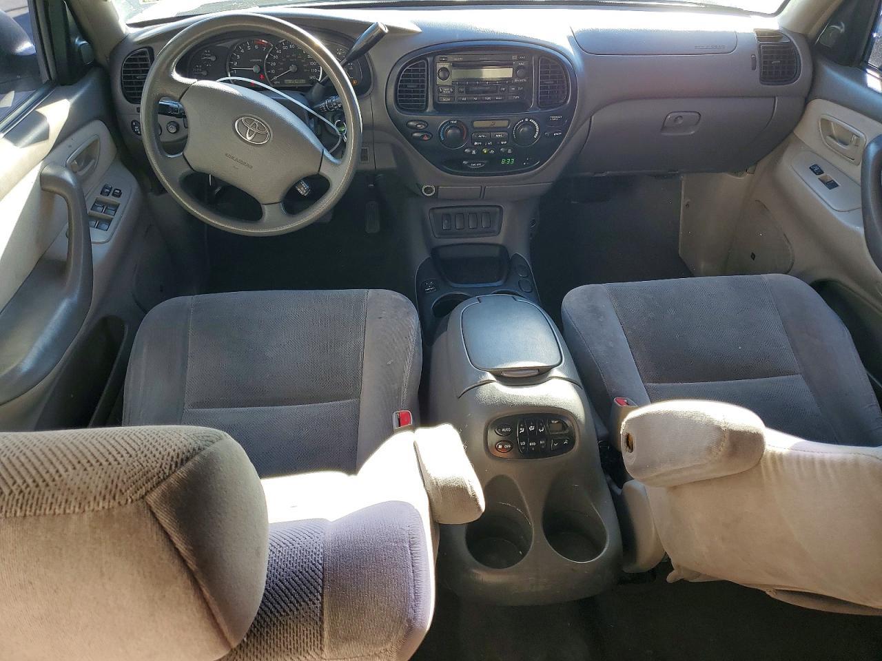 2006 TOYOTA Sequoia