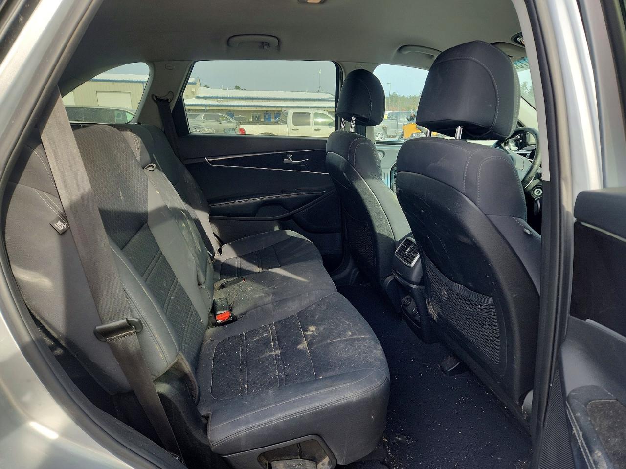 2017 KIA SORENTO