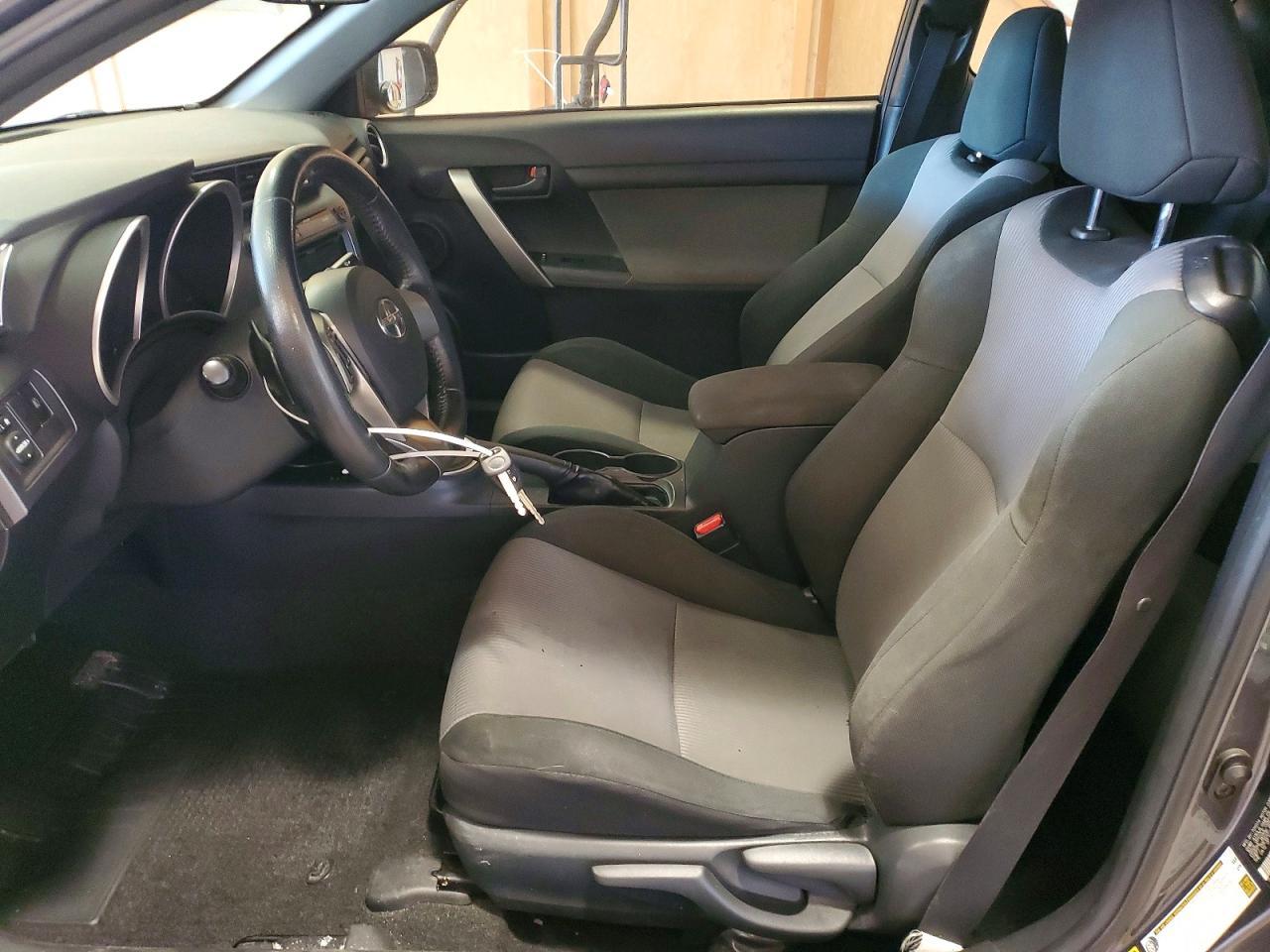 2015 TOYOTA SCION