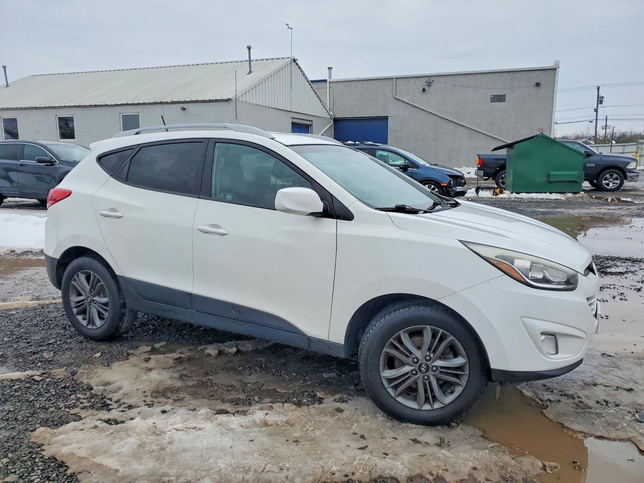 2015 HYUNDAI TUCSON