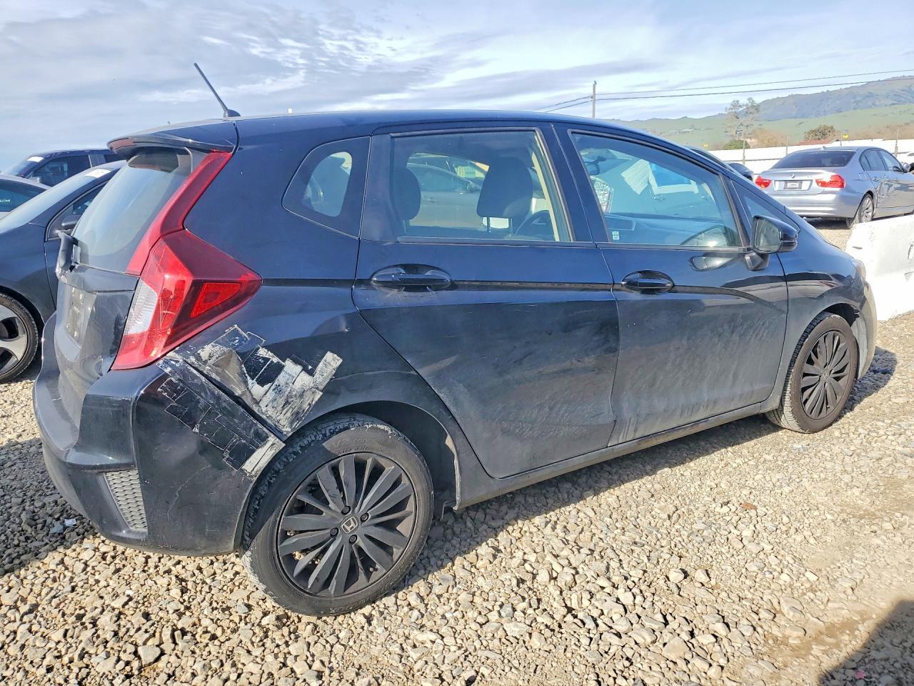 2016 HONDA FIT