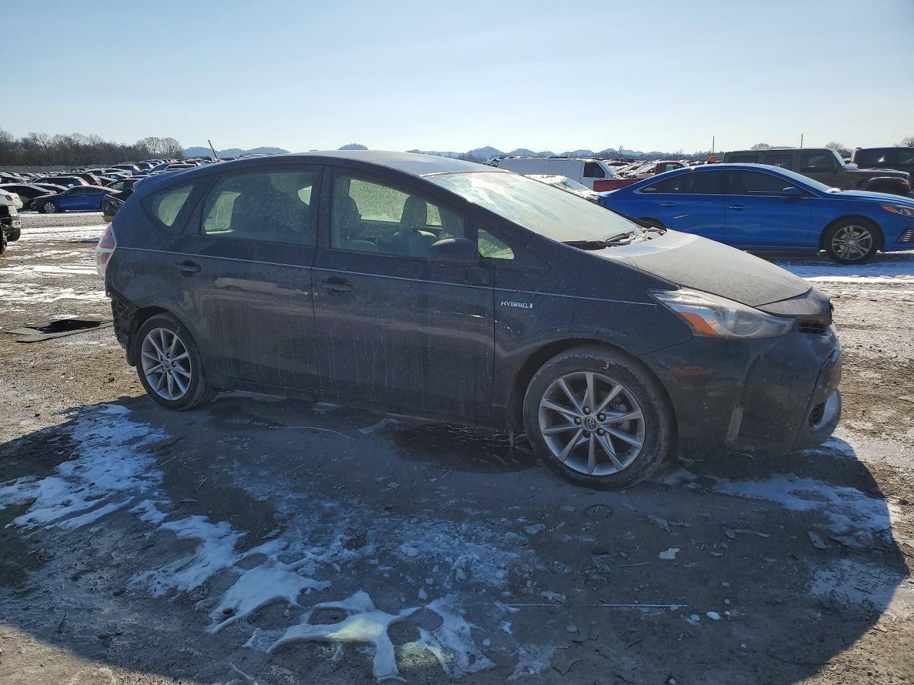 2017 TOYOTA PRIUS V