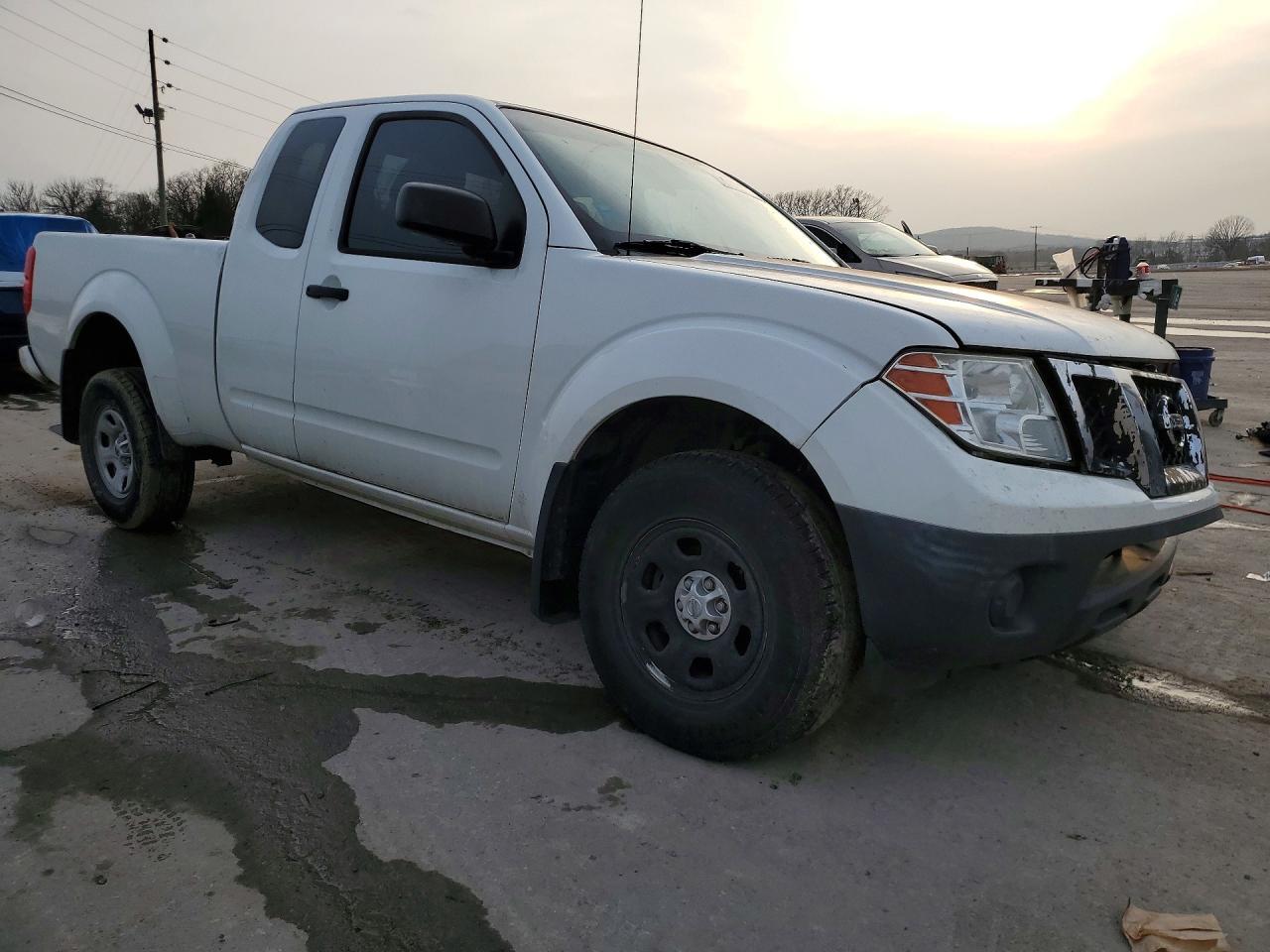 2018 NISSAN Frontier