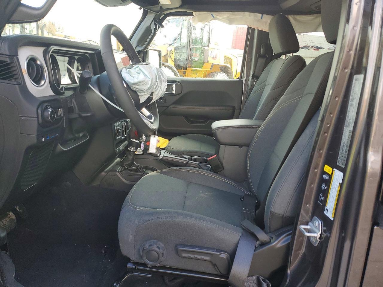 2025 JEEP WRANGLER