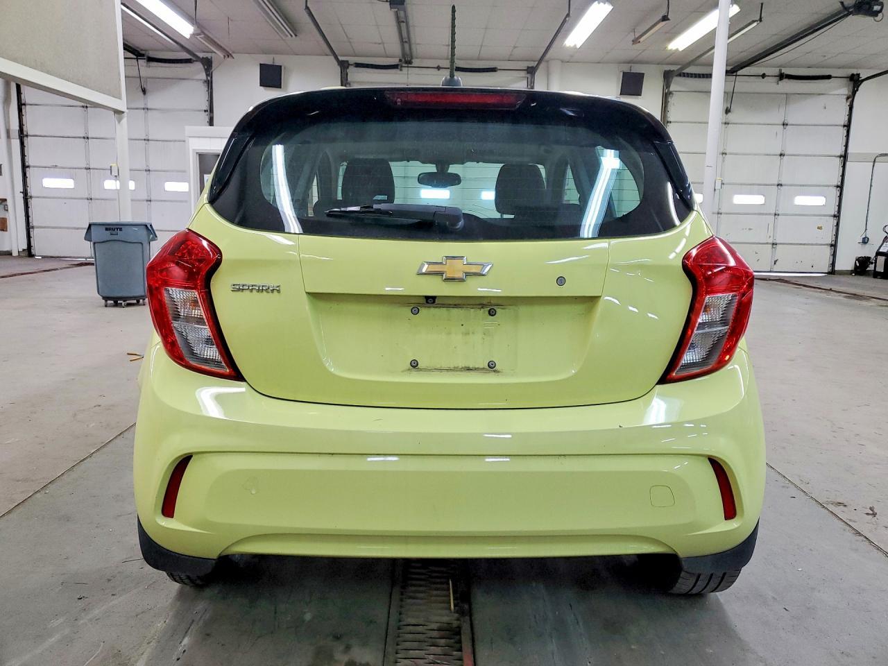 2017 CHEVROLET Spark