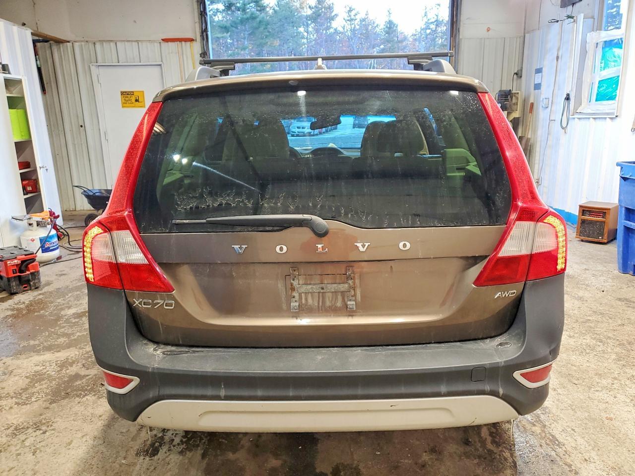2012 VOLVO XC70