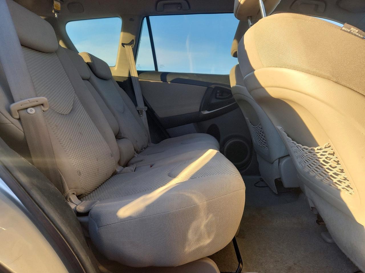 2011 TOYOTA RAV4