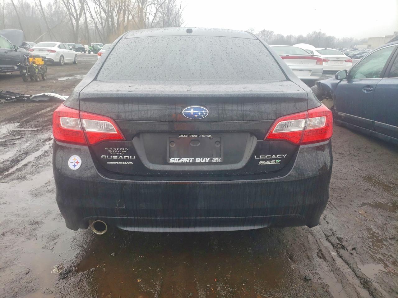 2015 SUBARU Legacy